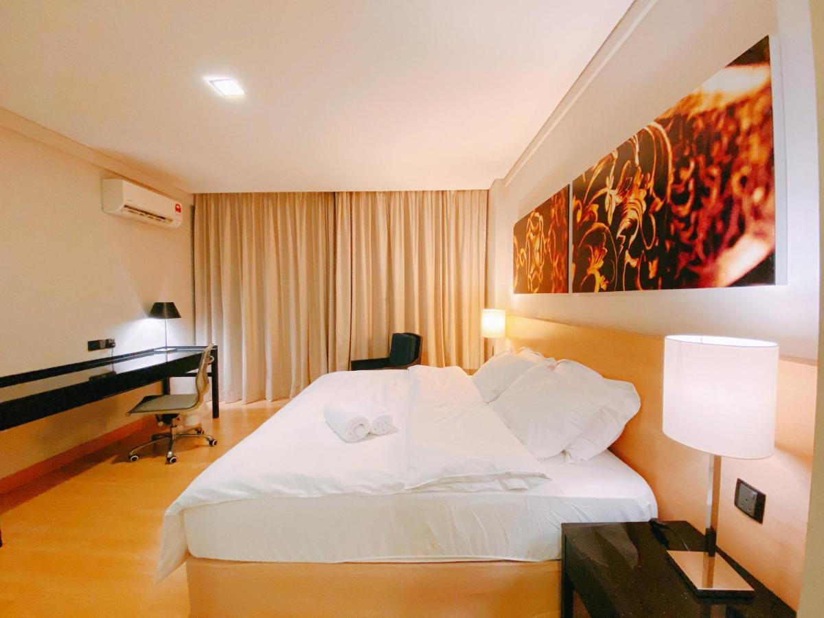 Straits Suite By C Homestay Malacca Exteriér fotografie